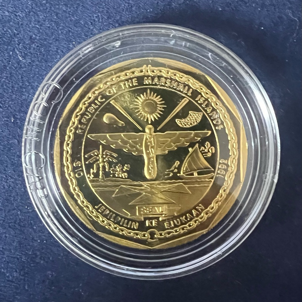 500 Anniversary of the Discovery of America Coin, Life at Sea, Marshall Islands